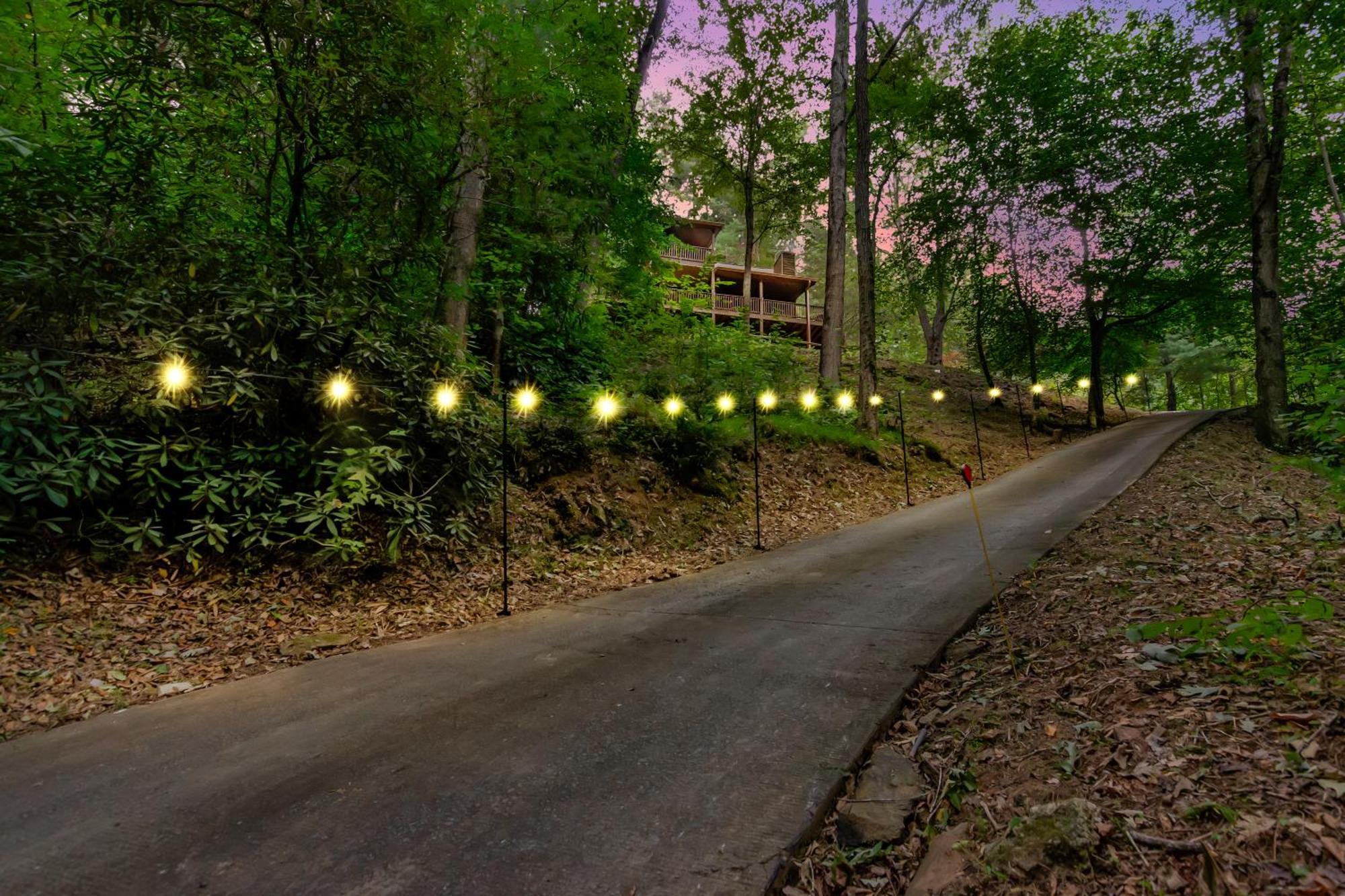 Amazing Creek View Cabin W/ Hot Tub, Firepit & Pool Table Ellijay Exterior foto